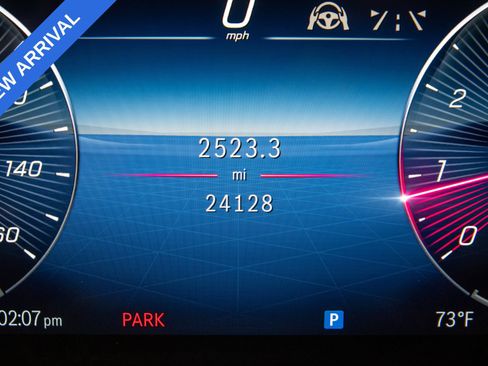 Used 2025 Mercedes-Benz GLS 450 4MATIC image 17