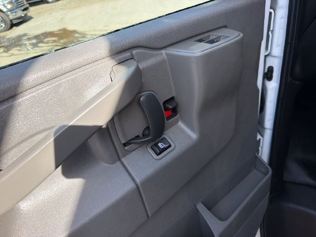 Used 2020 GMC Savana 2500 w/ Driver Convenience Package RWD image 12