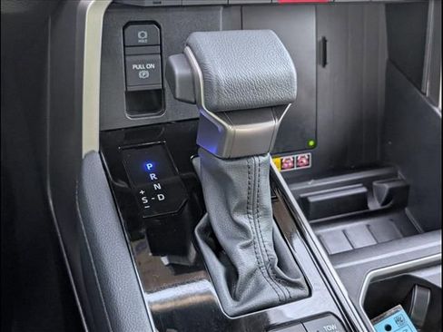 Used 2025 Toyota Tundra Limited image 12