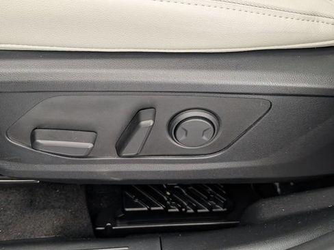 Used 2024 Hyundai Tucson Limited FWD image 14