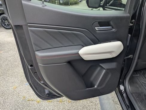Used 2023 GMC Canyon AT4X AWD/4WD image 28