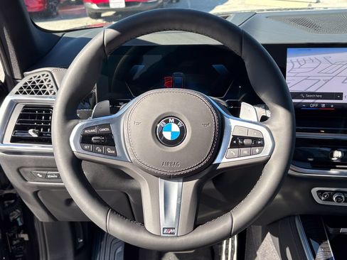 New 2026 BMW X5 xDrive40i w/ M Sport Package AWD/4WD image 24