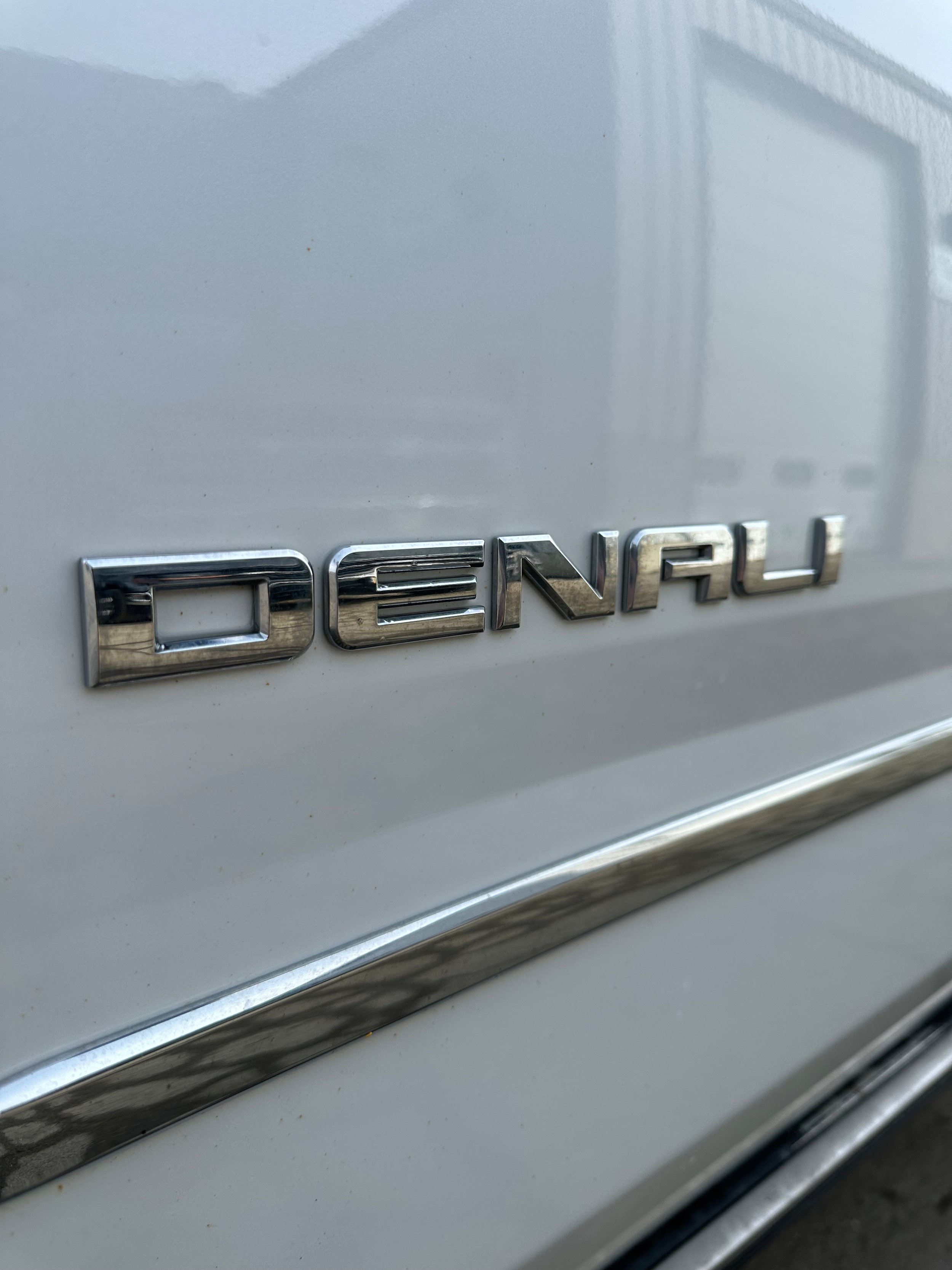 Used 2019 GMC Yukon Denali w/ Denali Ultimate Package AWD/4WD image 39