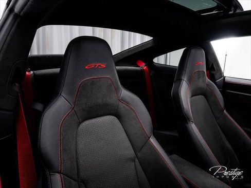 Used 2026 Porsche 911 Carrera 4 GTS AWD/4WD image 41
