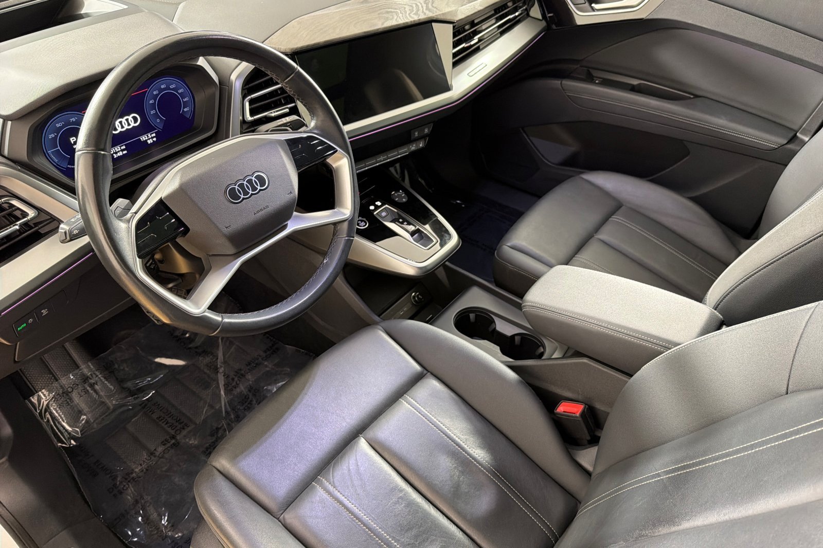Certified 2023 Audi Q4 e-tron Prestige AWD/4WD image 9