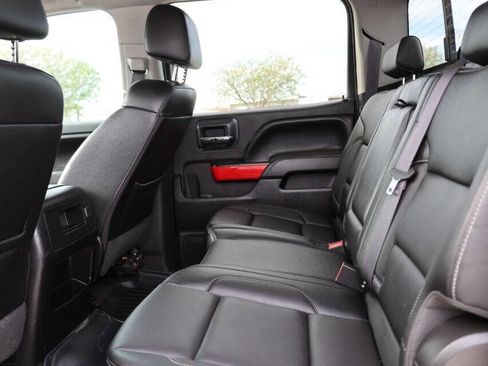 Used 2017 GMC Sierra 1500 SLT w/ SLT Premium Package image 17