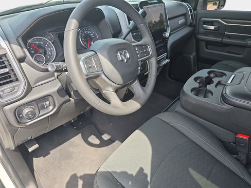 Used 2025 RAM 2500 Big Horn AWD/4WD image 14