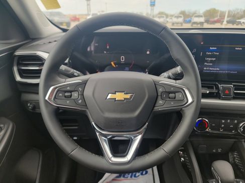 New 2025 Chevrolet TrailBlazer LT w/ LT Cold Weather Package image 15