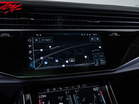 Used 2024 Audi SQ8 Prestige AWD/4WD image 39