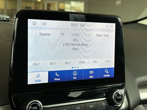 Used 2021 Ford EcoSport SE w/ SE Convenience Package image 19