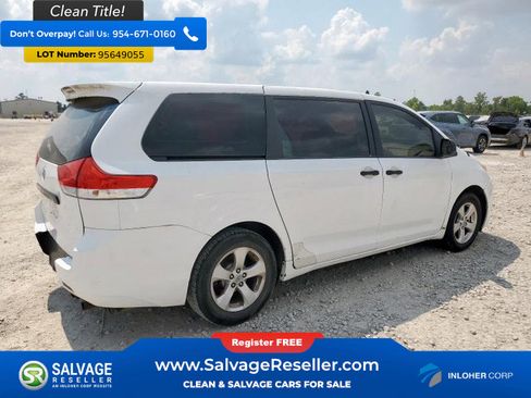 Used 2012 Toyota Sienna FWD image 4