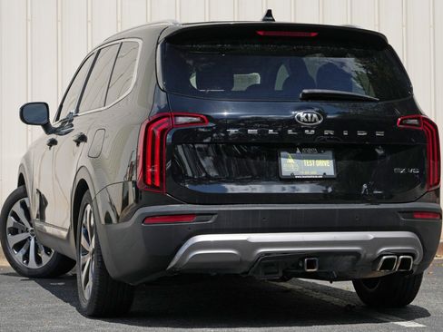 Used 2020 Kia Telluride EX w/ EX Premium Package FWD image 5