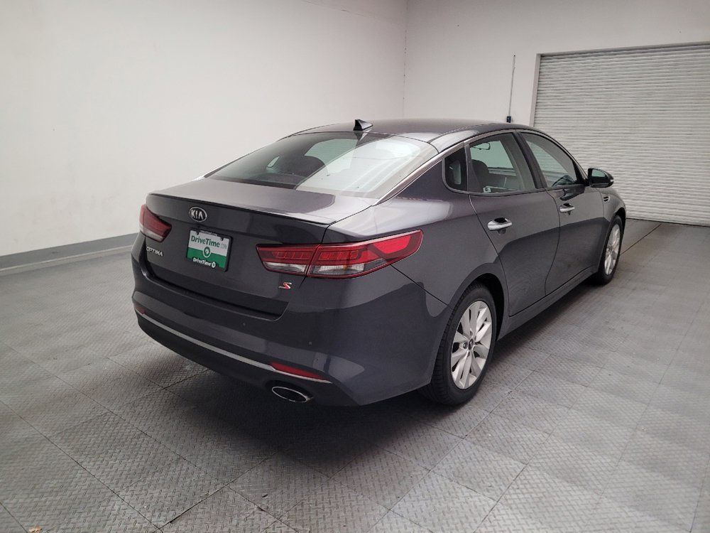 Used 2018 Kia Optima S FWD image 9