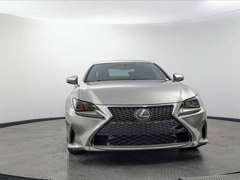 Used 2017 Lexus RC 200t RWD image 12