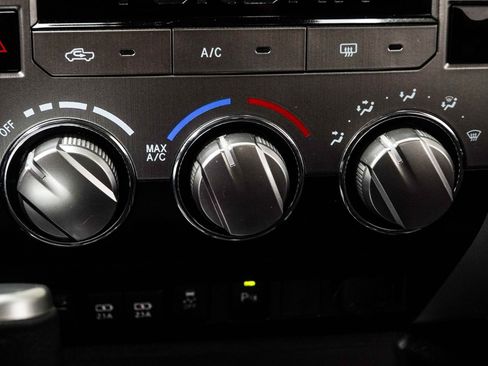 Used 2021 Toyota Tundra SR5 image 18