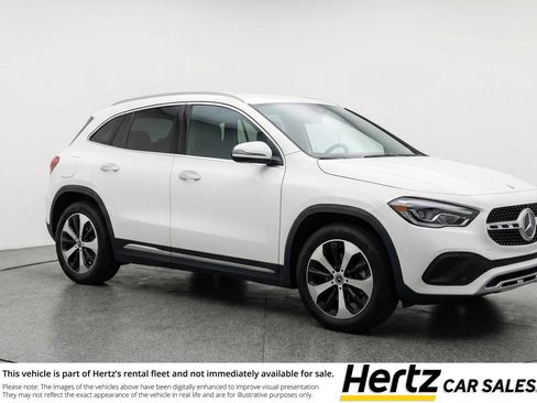 Used 2025 Mercedes-Benz GLA 250 image 1