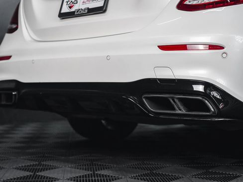 Used 2018 Mercedes-Benz E 63 AMG S image 26