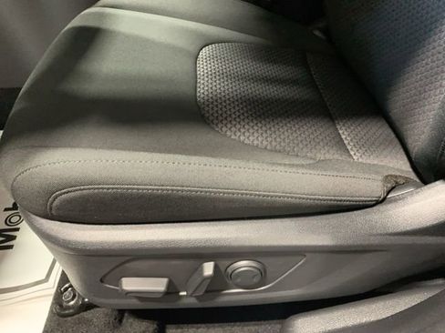 New 2026 Kia Sportage LX image 12