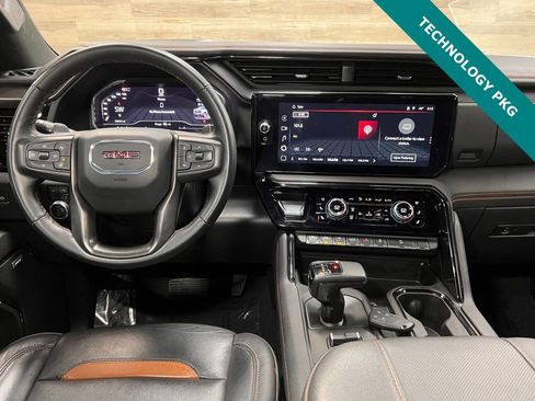 Used 2024 GMC Sierra 1500 AT4 w/ Technology Package image 2