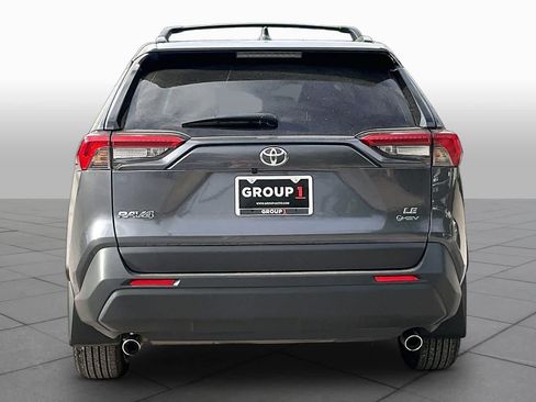 Used 2025 Toyota RAV4 LE AWD/4WD image 3