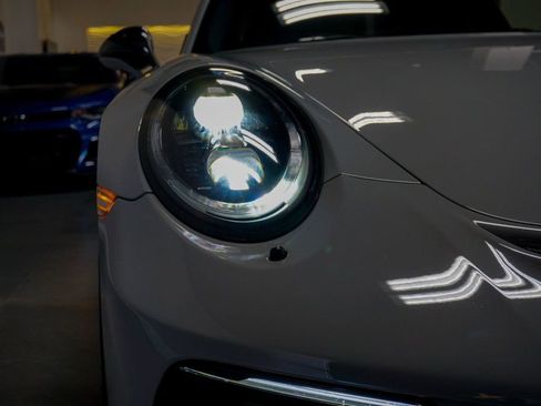 Used 2018 Porsche 911 GT3 image 77