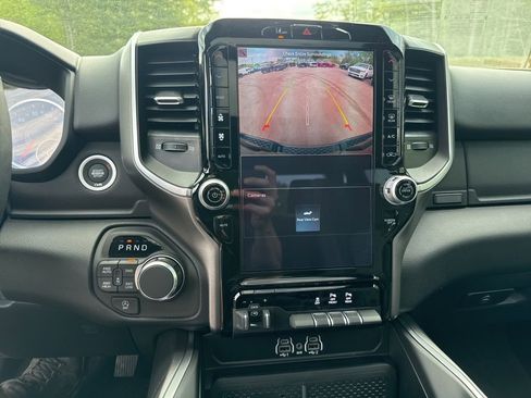 New 2026 RAM 1500 4x4 Crew Cab image 14