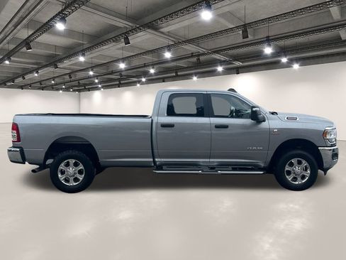 Used 2024 RAM 3500 Big Horn image 17