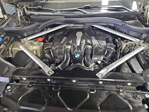 Used 2019 BMW X5 xDrive50i w/ Executive Package image 33