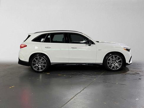 Used 2026 Mercedes-Benz GLC 43 AMG 4MATIC image 2