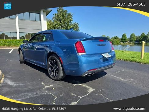 Used 2020 Chrysler 300 S w/ 300S Premium Group 2 RWD image 3