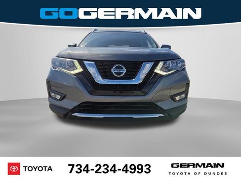 Used 2019 Nissan Rogue SL image 3