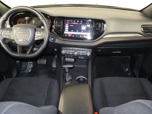 Used 2025 Dodge Durango GT AWD/4WD image 14