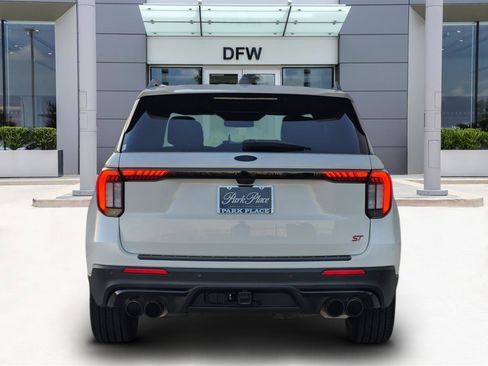 Used 2025 Ford Explorer ST w/ Sun And Sound Package image 6