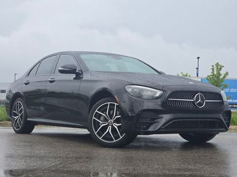 Certified 2022 Mercedes-Benz E 350 4MATIC Sedan image 2