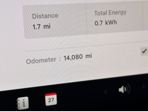 Used 2026 Tesla Model Y 2WD image 33