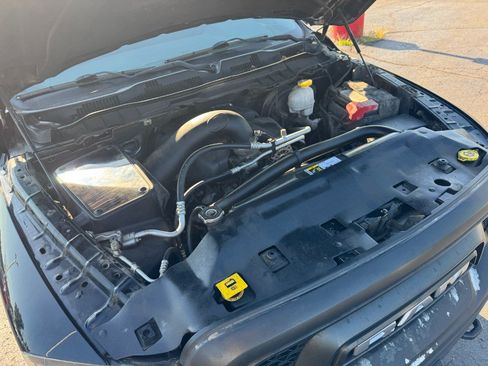 Used 2019 RAM 1500 Warlock AWD/4WD image 24