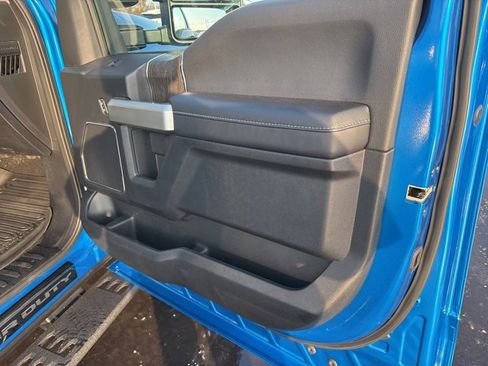Used 2020 Ford F250 Lariat image 8