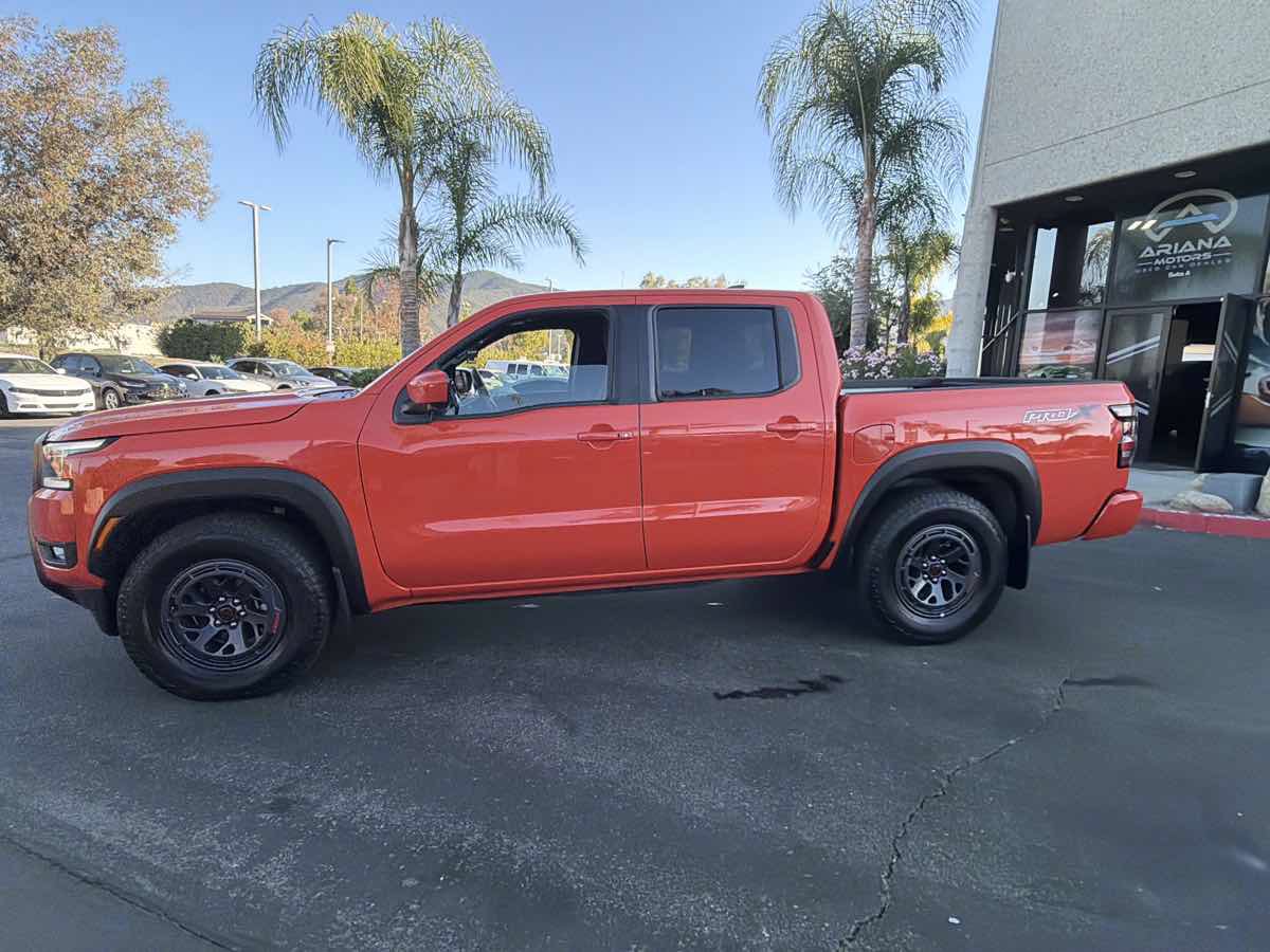 Used 2025 Nissan Frontier Pro-X w/ Pro Convenience Package RWD image 24