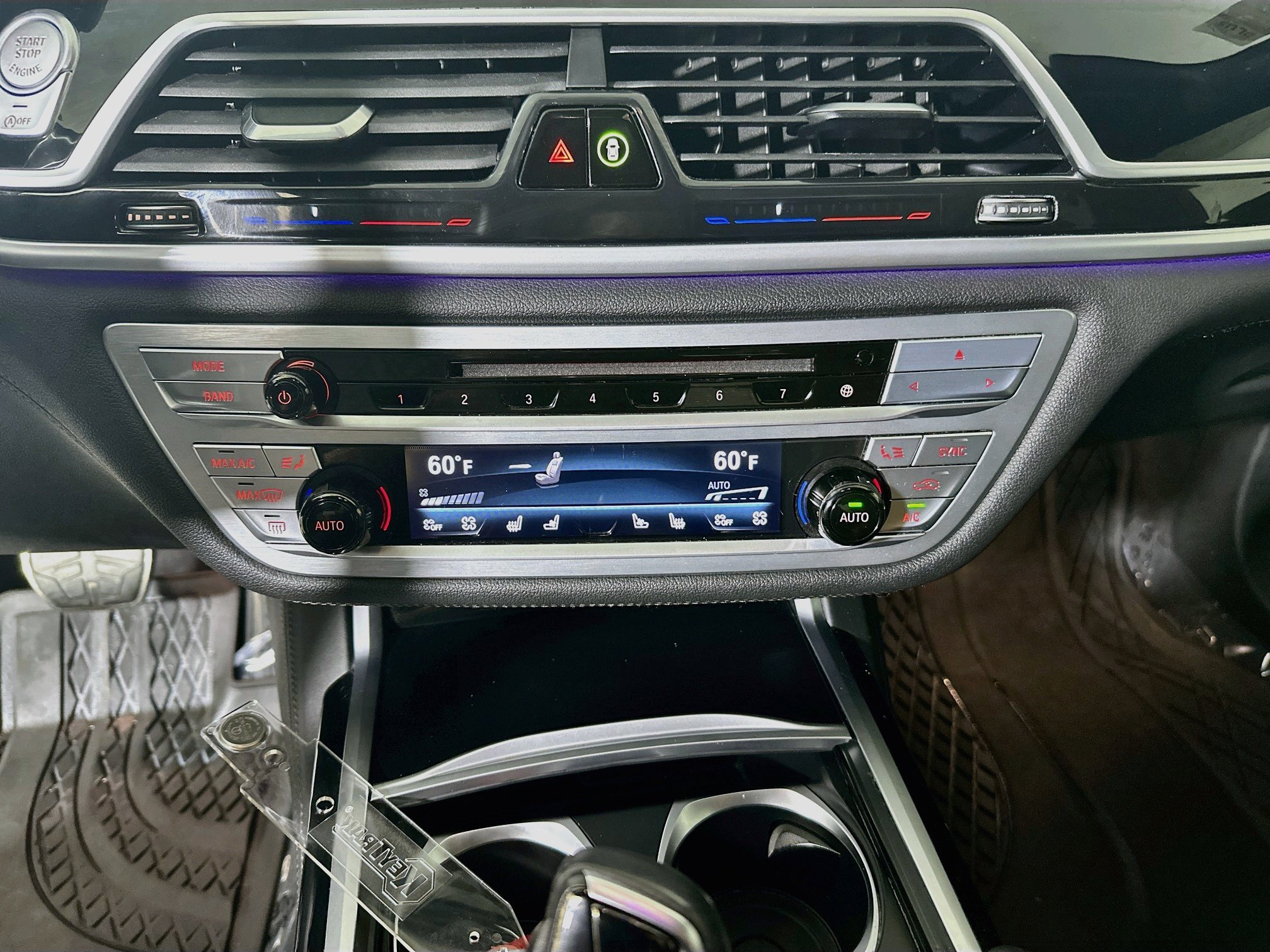 Used 2018 BMW 740i xDrive AWD/4WD image 23