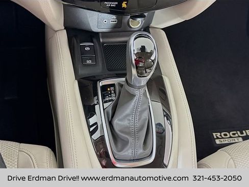 Certified 2020 Nissan Rogue Sport SV w/ Technology Package image 18