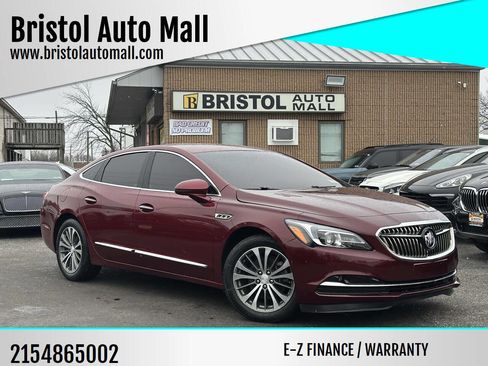Used 2017 Buick LaCrosse Essence image 1