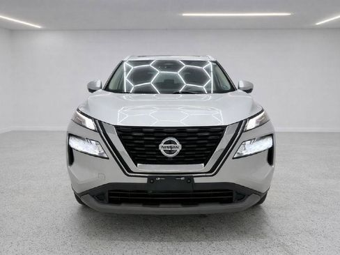 Used 2021 Nissan Rogue SV w/ Premium Package AWD/4WD image 8