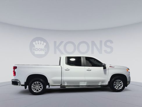 Used 2024 Chevrolet Silverado 1500 LT AWD/4WD image 12