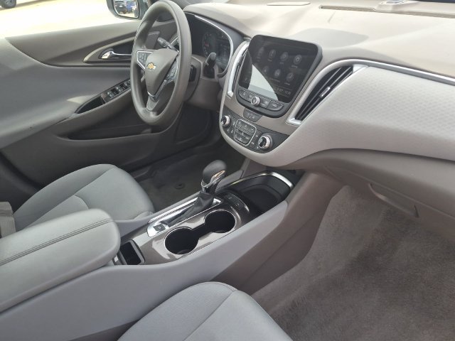 Used 2024 Chevrolet Malibu LT FWD image 12