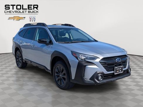 Used 2023 Subaru Outback Onyx Edition AWD/4WD image 7