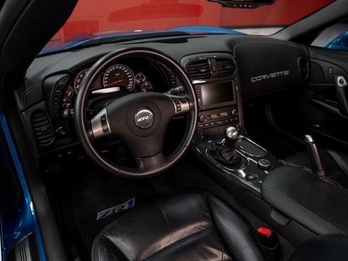 Used 2010 Chevrolet Corvette ZR1 w/ Preferred Equipment Group RWD image 33