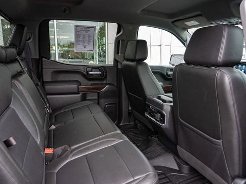 Used 2021 GMC Sierra 1500 SLT w/ SLT Premium Plus Package AWD/4WD image 27