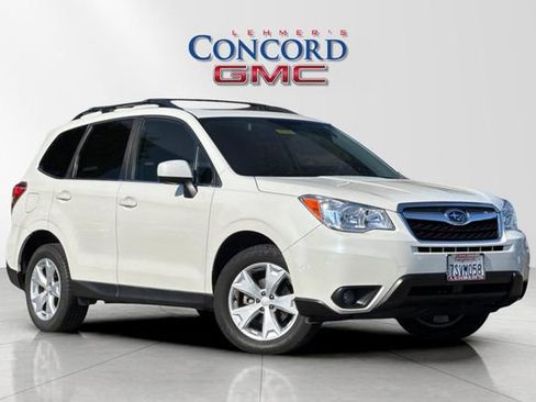 Used 2016 Subaru Forester 2.5i Limited image 1