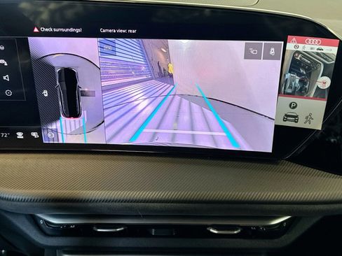 New 2025 Audi SQ5 Premium Plus image 8