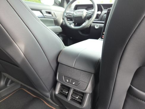 New 2026 GMC Terrain AT4 w/ Convenience Package III AWD/4WD image 26